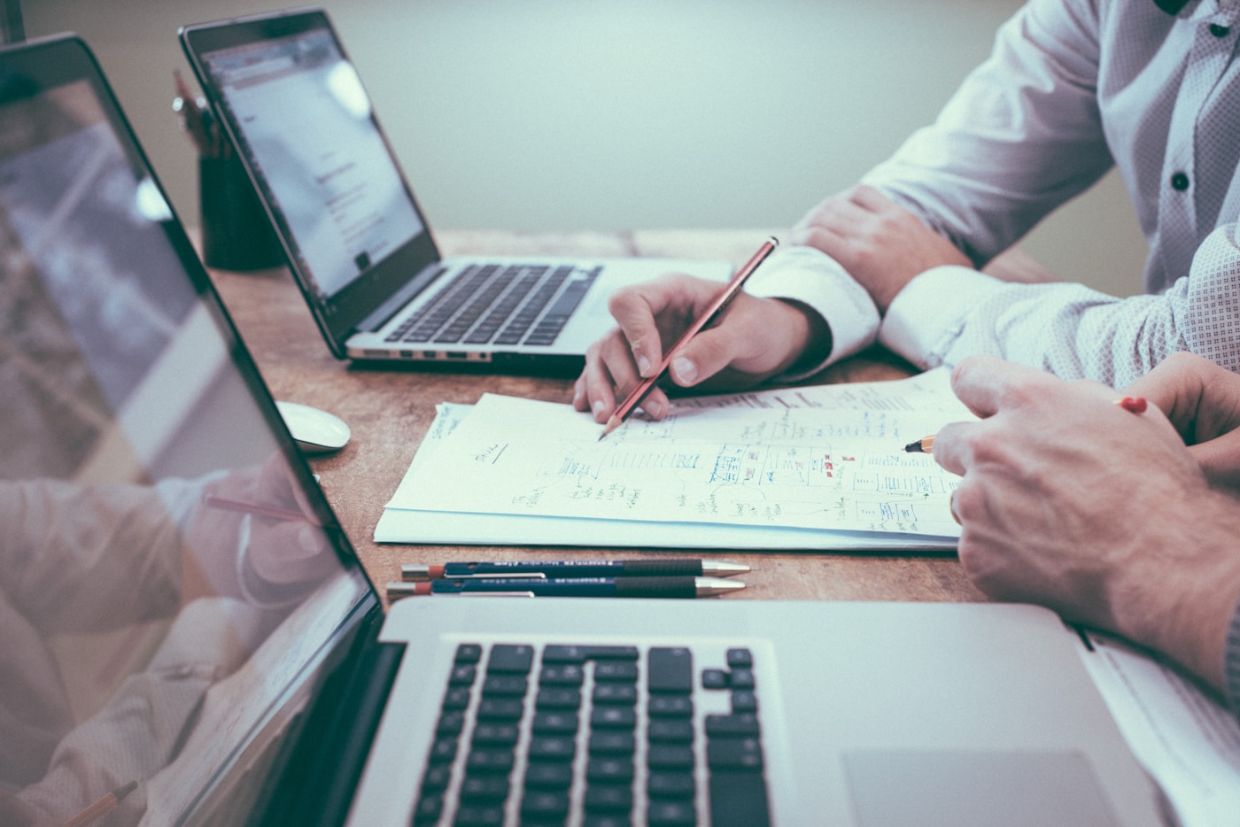 B2B office and invoicing